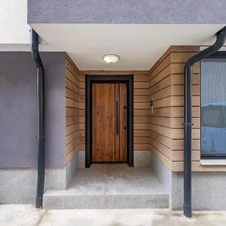 Bright & Modern - Center By Flat Mаnager